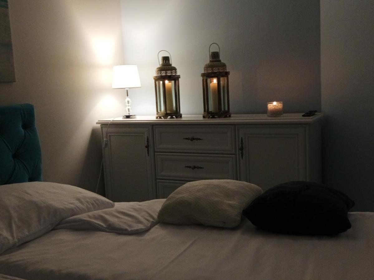 Lighthouse Apartment *
